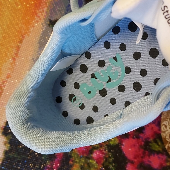 Womens Bluey & Bingo Court Sneakers - Picture 11 of 11